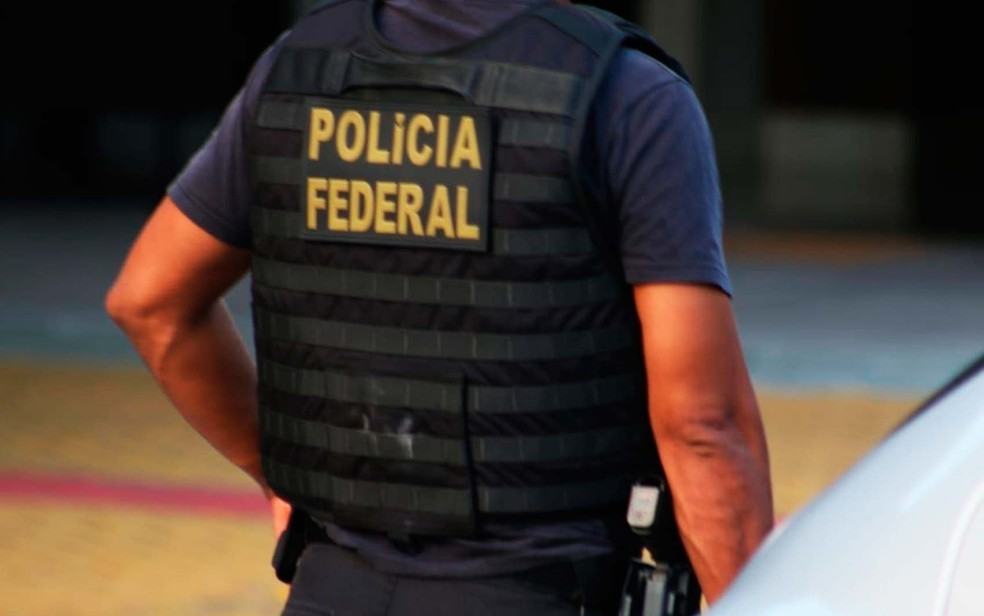 OperaÃ§Ã£o contra fraude a licitaÃ§Ãµes e desvio de recursos pÃºblicos Ã© deflagrada na Bahia na manhÃ£ desta terÃ§a-feira (21) (Foto: DivulgaÃ§Ã£o/PolÃ­cia Federal)