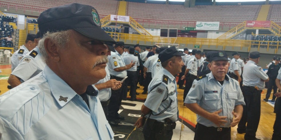 Sargento Nilton Uchoa retorna ao policiamento ostensivo apÃ³s 4 anos na reserva â?? Foto: JoÃ£o Pedro Ribeiro/TVM