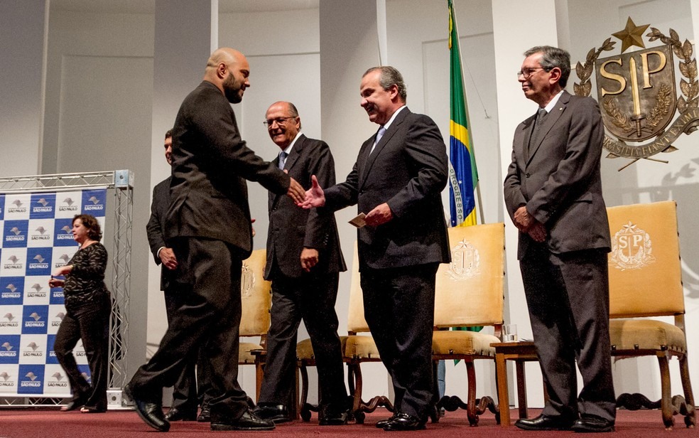 Cerimônia de posse dos aprovados no concurso público para as Polícias Civil e Técnico-Científica, com a presença do governador de São Paulo, Geraldo Alckmin, e do secretário da Segurança Pública do Estado, Mágino Alves, no dia 3 de maio (Foto: Marivaldo Oliveira/Código 19/Estadão Conteúdo)