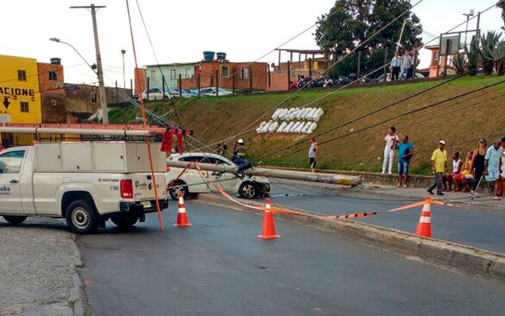 Psote caiu sobre os dois sentidos da Avenida São Rafael (Foto: Arquivo Pessoal)