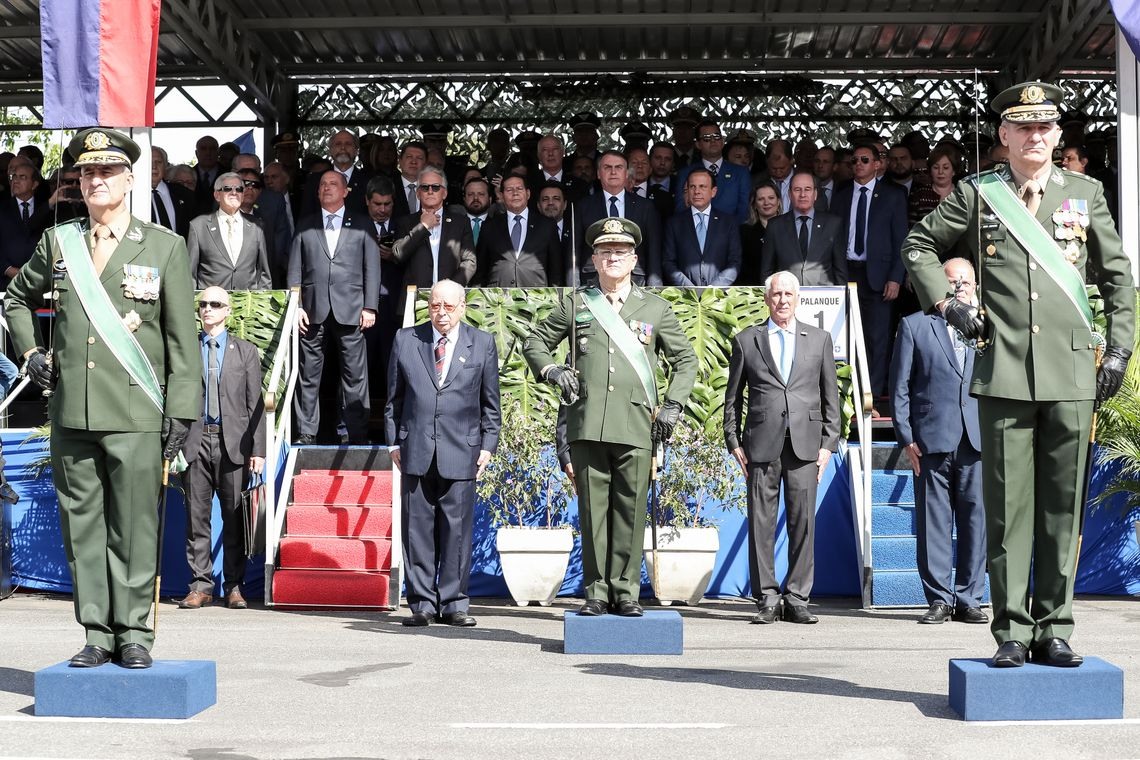 Solenidade de transmissÃ£o do cargo de Comandante Militar do Sudeste.