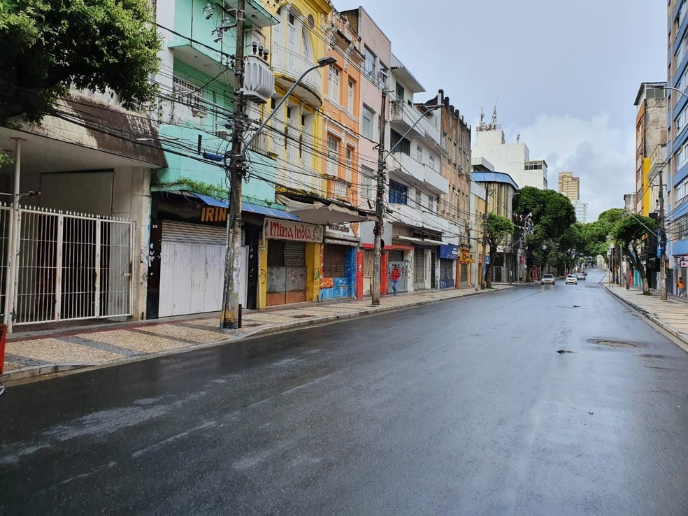 Após suspensão de funcionamento por causa da Covid-19, comércio de rua de  Salvador amanhece fechado | Bahia | G1