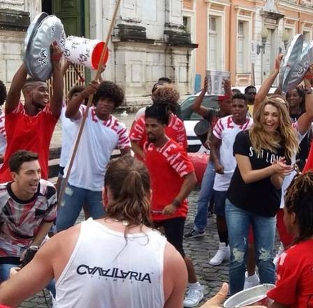 Sasha se diverte em gravação em Salvador