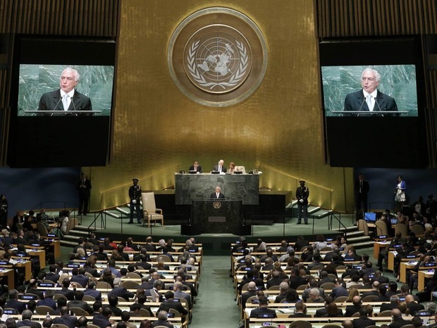 O presidente Michel Temer discursa na 71ª sessão da Assembleia Geral das Nações Unidas, na sede da ONU em Nova York (Foto: Mike Segar/Reuters)