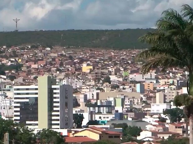 Vista aérea de Vitória da Conquista cidade que tem o janeiro mais seco dos últimos 80 anos (Foto: Imagem/TV Santa Cruz)