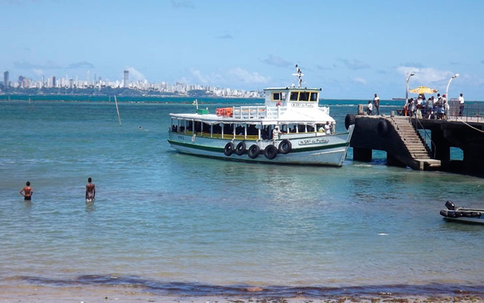 Travessia para Mar Grande faz parada por conta da maré baixa (Foto: Divulgação/Astramab)