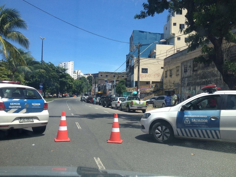 Ã?rgÃ£os municipais ficam no bairro dos Barris (Foto: Rafael Teles/G1)