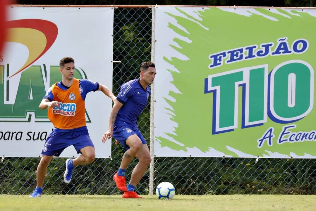 Shaylon e Gilberto participam de treinamento no FazendÃ£o na manhÃ£ deste sÃ¡bado