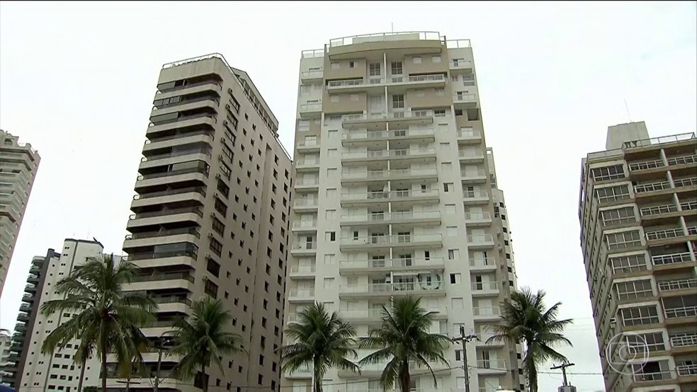 Juiz Sérgio Moro começa a interrogar réus em ação da Lava Jato que envolve um triplex em Guarujá (Foto: reprodução/TV Globo)