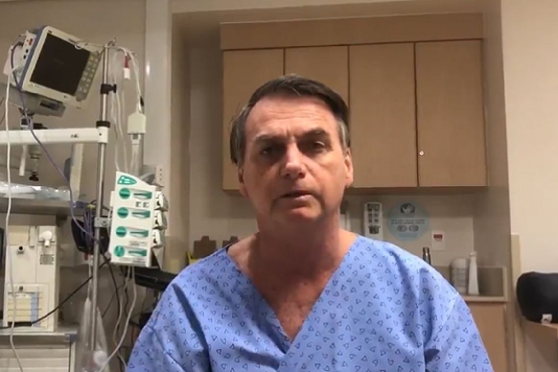 Resultado de imagem para fotos da cirurgia que estÃ¡ feita no presidente jair bolsonaro