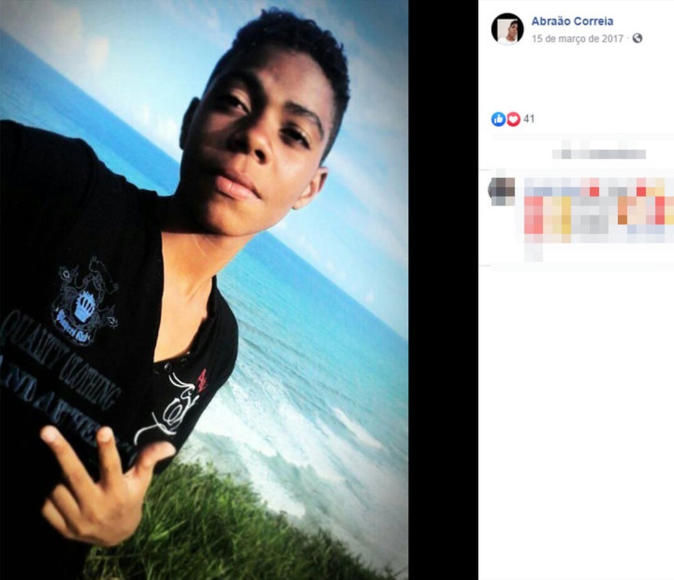 AbraÃ£o Correia da Silva foi morto a tiros em praÃ§a no centro de Itabuna, sul da Bahia  â?? Foto: ReproduÃ§Ã£o/Facebook