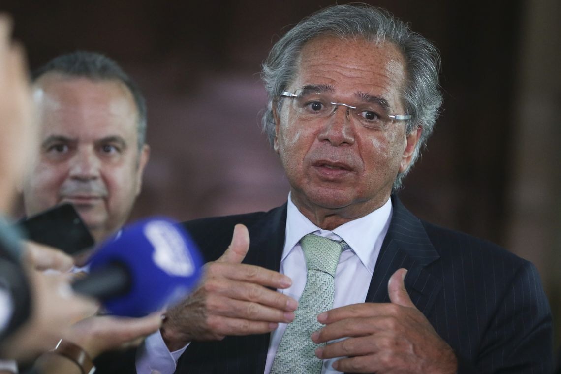 O ministro da Economia, Paulo Guedes, apÃ³s reuniÃ£o.