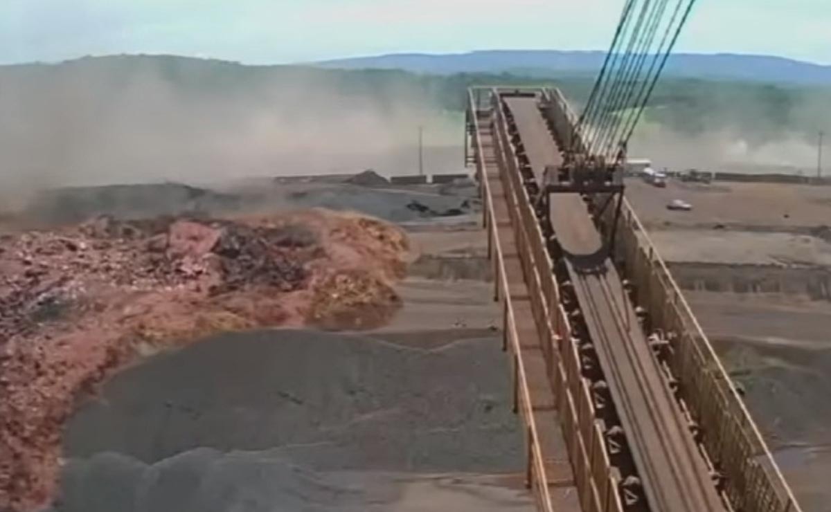 Resultado de imagem para fotos de brumadinho rompimento da barragem