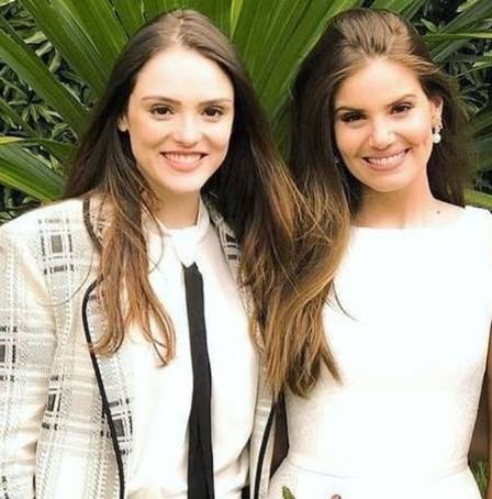 Isabelle Drummon e Camila Queiroz